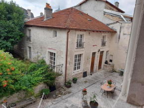 COSY LOFT AVEC JARDIN